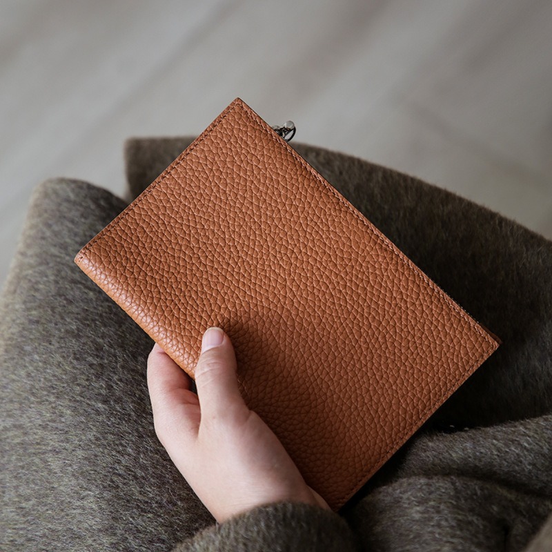 محفظة سفر جلدية مقاومة للماء ل - مراجعة Travel Accessories Wallet وسعره